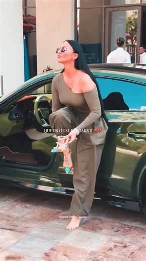 QUEEN OF SUPERCARS 👑 #dubai #supercars #elite