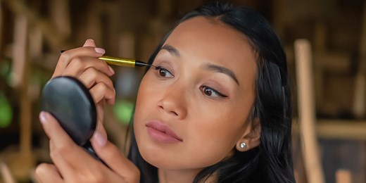 I Have Asian Eyelashes, and These Are the 5 Mascaras That Actually Give My Lashes Life