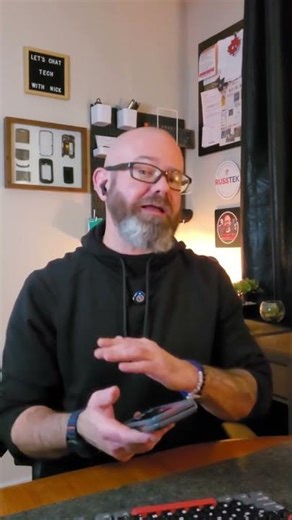 Want to make your home screen look cleaner? Do this! #SamsungTips #GalaxyPhones #HomeScreen