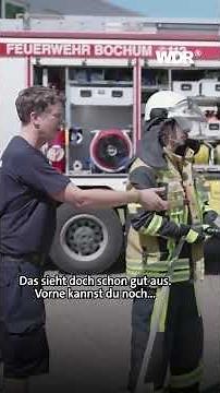 "Größer als Average"‪@Rumathra‬ löscht Vegetationsbrand | IRL Stream | WDR #Shorts #feuerwehr