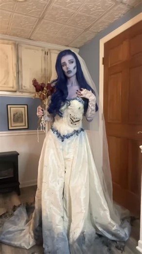 Annalyse Reuther on Instagram: "slightly behind but countdown to halloween day 5: Emily from corpse bride #corpsebride #halloween #timburton"