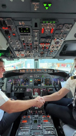 Celebrating World Pilots' Day: Honoring Dedicated Pilots