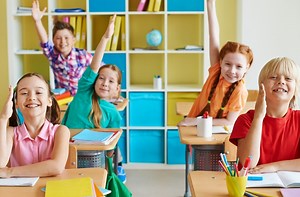 Programul „Școală după Școală” revine în Sectorul 6. Peste 5.000 de copii vor putea face temele, după ore, cu profesorii lor • Știri București