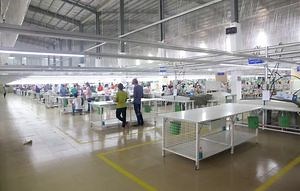 [Hot Item] Double Layer Table for Optimal Industrial Packing and Custom Finishing