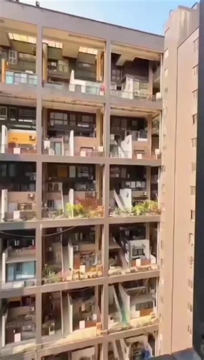 they built entire individual houses stacked inside one building in Chengdu and it’s the wildest thing i’ve seen 😭