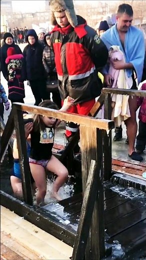 part304#Russian#Winter🌊Tradition👙Ice Bath Scene😱Body vsice#Water ExtremeCold🧊Experience#icewaterbath