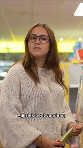 Snoep eten in de winkel 🍭 Hoe heet jouw juf 🤔 | Quinnenaaron