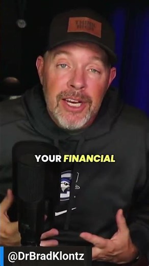 The One Mindset That Keeps Broke People Trapped