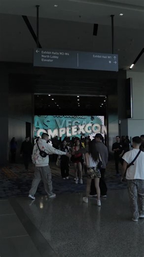 26K views · 58 comments | DAY 1 AT COMPLEXCON  Limited tickets are still available. LINK IN BIO. | Complex | Facebook