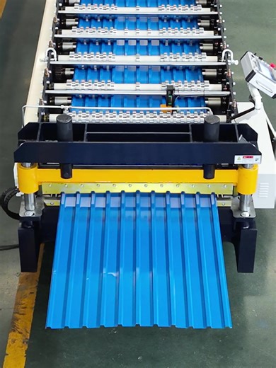 Metal roofing panel machine. #roofing #machine #rollformingmachine