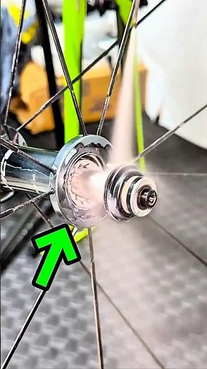 The way to apply grease to the hub! Maintenance regularly before it gets dirty.#ロードバイク #自転車 #シマノ