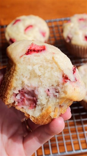 ⬇️ Recipe below! 🍓 These are the easiest Strawberry Muffins. They are so fluffy and perfectly sweet from the strawberries! Recipe here - https://taffeybakery.com/easy-strawberry-muffins/ or comment recipe and I’ll send it to your inbox! | Taffey Bakery