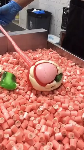 Candy Art Techniques: Shaping Colorful Confections