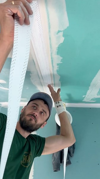 Strengthening Seams Between Drywall: Essential Tips for a Smooth Finish #construction #drywall