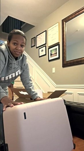 NEW Away Luggage Unboxing | The Large Flex by Away #shorts