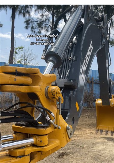 John Deere Backhoe In Kenya 07*04*318*318 #faithwamatinga #johndeere #backhoe #kenyantiktok🇰🇪