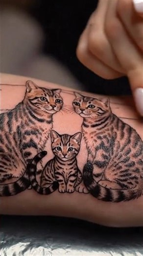 Cat Family Tattoos: A Magical Touch That Brings Happiness to Life🐱🪄