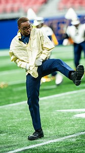 37K views · 32K reactions | “Did we do that?” Yeah… we did.  The Urkel Dance made its way to Band of the Year, and the crowd already knew what time it was. Iconic moves. Iconic moment. Iconic stage. S/o to @jaleelwhite for this Iconic Dance! #HumanJukebox #SouthernUniversity #BandOfTheYear | Southern University Marching Band | Facebook