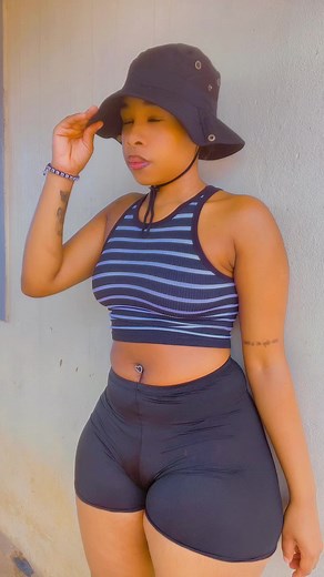 Creative Hand Gestures and Poses Tutorial