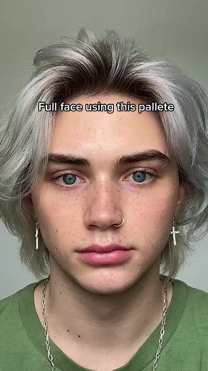Makeup Tutorial: Creating a Full Face with Palette