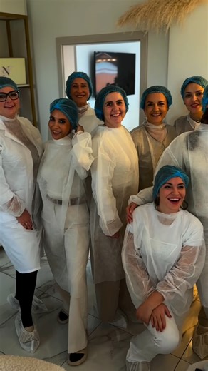 𝐀𝐄𝐒𝐓𝐇𝐄𝐓𝐈𝐂 𝐀𝐂𝐀𝐃𝐄𝐌𝐘 on Instagram: "3 Gründe, warum du einen Kurs bei uns buchen solltest 1️⃣ Praxis pur statt grauer Theorie Bei uns lernst du nicht aus Skripten, sondern direkt am Modell. Du arbeitest real, intensiv und unter professioneller Anleitung – genau so, wie es dich im Praxisalltag wirklich weiterbringt. 2️⃣ Ehrliches Wissen aus echter Erfahrung Wir zeigen dir nicht nur, was funktioniert, sondern auch, was nicht. Fehler, Risiken und Komplikationen werden offen angesproche