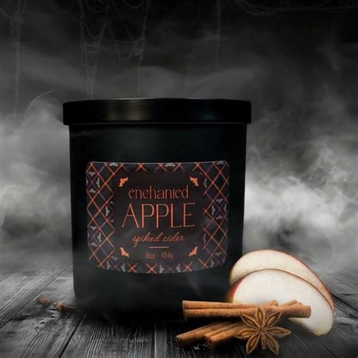 Enchanted Apple - Haunted by Colonial Candle