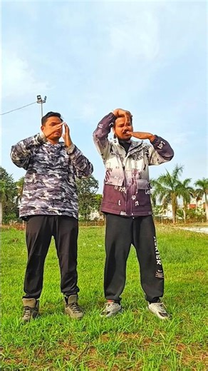 hand wave #shorts #ytshorts #dancevideo #shortsdance #trendingshorts #explorepage #danceshorts