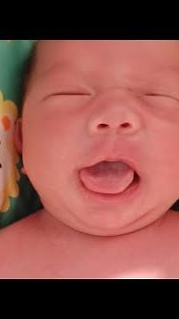 Adorable baby pooping reaction 😰 | Phanu 7-day old