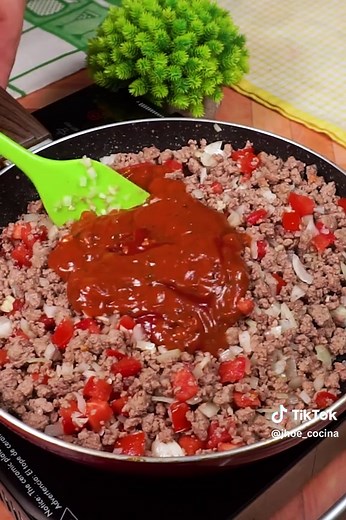Receta Familiar de Carne Molida con Yuca