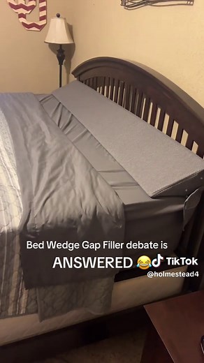 Bed Wedge Pillow: Best Ways to Use It for Comfort