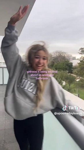 Aesthetic Girls' Beach Trip in Miami
