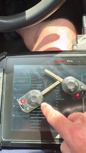 2018 Ford focus new remote key not an instructional video #Allockandkeyco #LocksmithLife #STL #work #SmartPro
