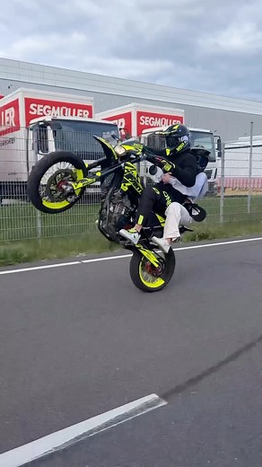 Supermoto | Bikelife | Like If You Love Bikelife❤️ ——————————— Follow: @mopedclips Follow: @mopedclips ——————————— 👤: @free.riders_official ——————————— Like,... | Instagram