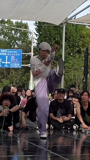 I can do locking dance even if it is not funk music I enjoy every step of my life #locking #battle #troyboi #mantra #dance #brotherbin