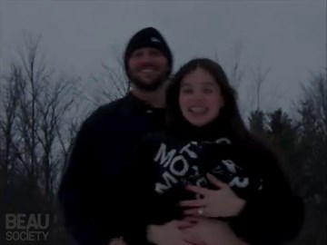 WATCH: Buffalo Bills QB Josh Allen and wife Hailee Steinfeld share baby annoucement