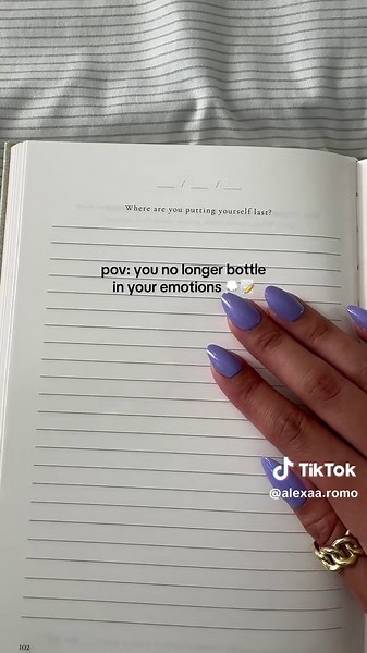 Unlock Emotions with Insightful Journaling Tips
