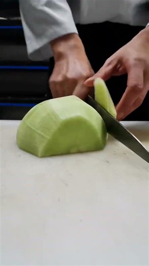 How To Peel Melon Fruit Perfectly With Amazing and Creative Kitchen Ideas