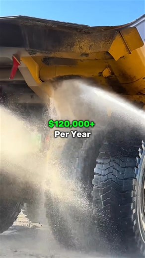 153K views · 2.4K reactions |  FIFO Wash Bay Operator  Your job? Keeping the biggest mining machines spotless.  Earn $4000+ per week ✈️ Flights, food & accommodation included ⚡ Entry-level role that gets you up close with heavy equipment Would you give this a crack?  | Fifo Jobs | Facebook