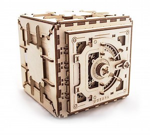 A Mechanical Wooden Combination Lock Safe Kit