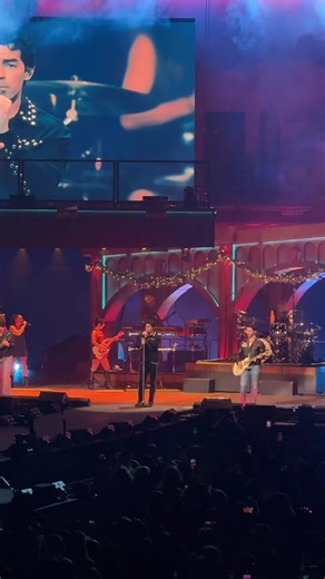 Sucker: Jonas Brothers Live in New York