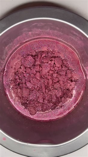 Staten Island Brazilian Wax Specialist 👙✨ Skin Care Down There on Instagram: "Melting magic ✨ Watch those chunky Rose Garden pieces from @bombshellwax turn into pure glittery goodness 💖 mixed with sparkle from @glitterwaxcreations 🌸 #waxmeltvibes #bombshellwax #glitterwax #breezyrosebeauty #brbimgettingpampered #brbimgettingwaxed #statenislandwaxer #statenislandwax #statenislandwaxing #siwaxer #siwaxing #siwax #waxmelt #satisfying #starpilpro #starpilpropartner"