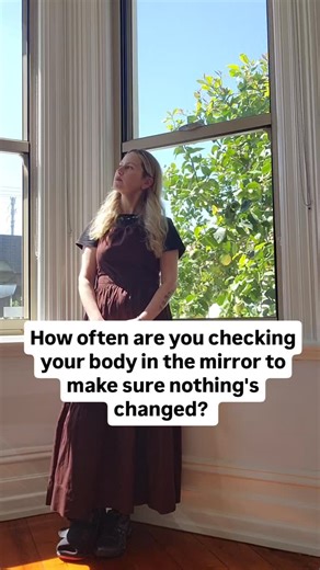 It can feel harmless.... Just a little check to make sure nothing has changed. But if you are doing it again and again, it's often not about curiosity. It's anxiety, fear, and wish for control in a body that doesn't feel safe. Healing means learning to notice when and why you're checking, and slowly building trust that your body doesn't need constant monitoring 🦋 #eatingdisorderawareness #eatingdisorderpsychologist #eatingdisorderrecovery #bodyimage #bodychecking #bulimia #anorexia #atypicalano