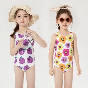 [Hot Item] Children's Split Cute Little Fresh Swimsuit Girls' Color Stripe Suspenders Swimsuit
