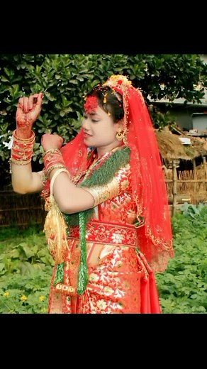 lal sari🥰🥰👍👍