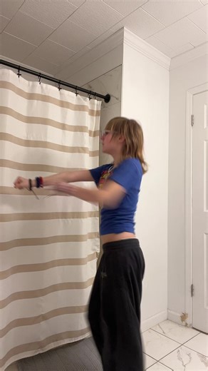 Posting this one bc I like the kick #fyp #dance #trend #foryoupage | dance