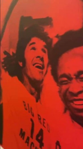 Reds Hall of Fame Exhibit: Marty Brennaman relives the 1976 Big Red Machine
