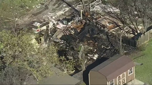 Lake Dallas families still displaced as gas experts search for clues in home explosion