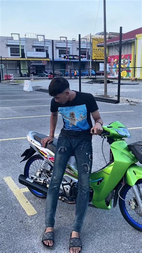 Wave 125: Pengalaman Berharga di Thailand