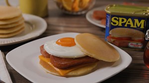 Forget the snooze button. The thought of SPAM® Pancake Sandwich is enough to get us out of bed in the Mmmorning! ☀️ #SizzlePorkAndMMM #SPAMBrandPH #Breakfast #Pancakes | SPAM Philippines