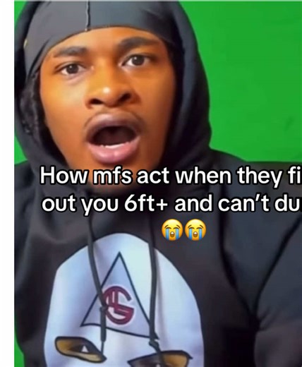 Basketball Memes: Height and Dunking Struggles